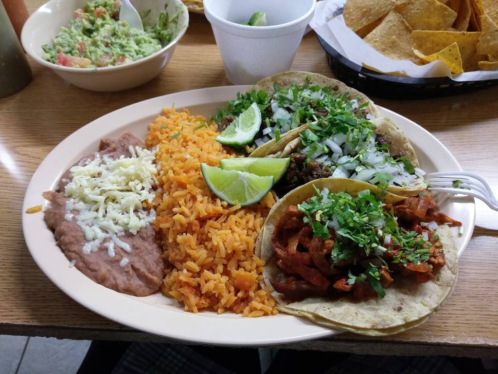 El Paraiso | restaurant | 920 Villa St, Elgin, IL 60120, USA | 8477419880 OR +1 847-741-9880