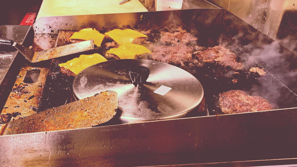 Bay Area Burger Co. | restaurant | 126 S Broadway, Green Bay, WI 54303, USA | 6513088894 OR +1 651-308-8894