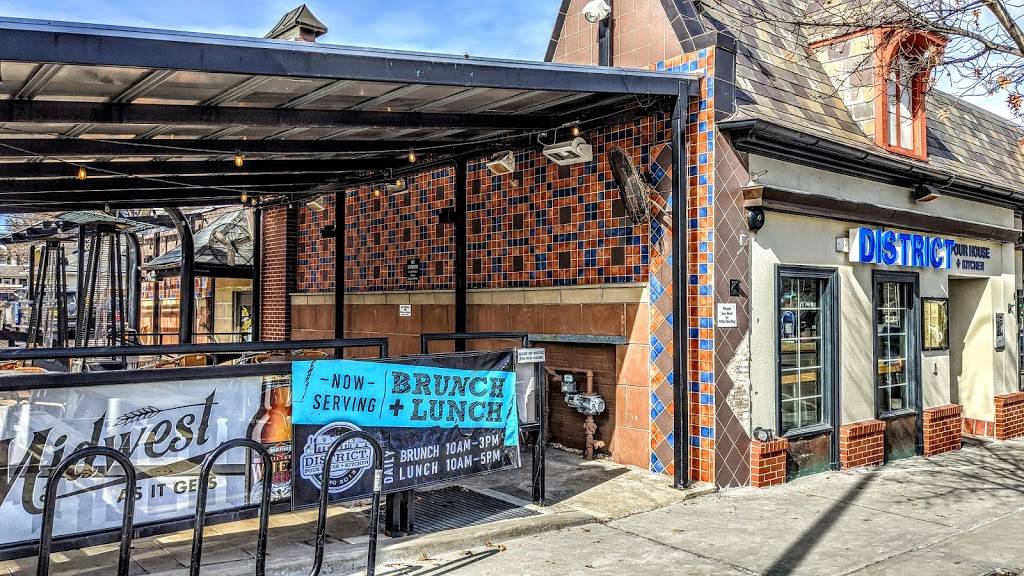 District. Pour House + Kitchen | restaurant | 7122 Wornall Rd, Kansas City, MO 64114, USA | 8163330799 OR +1 816-333-0799