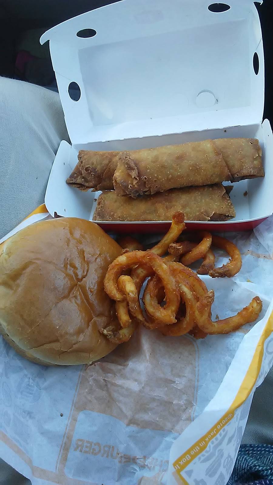 Jack in the Box | restaurant | 41 Soda Bay Rd, Lakeport, CA 95453, USA | 7072638063 OR +1 707-263-8063