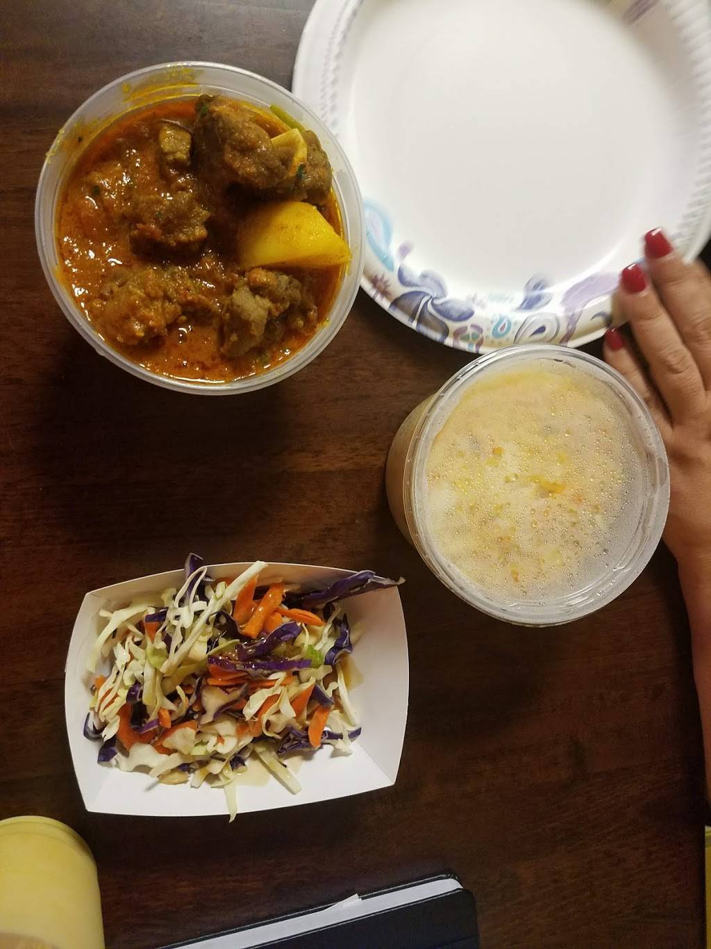 Dhanis Curry Melt | restaurant | 109 S Main St, Liberty, NY 12754, USA | 8452927360 OR +1 845-292-7360