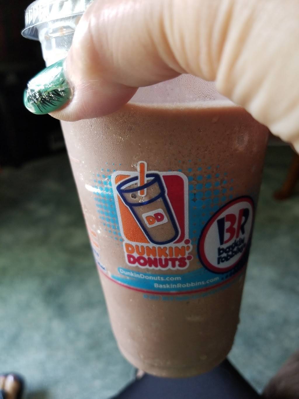 Dunkin | bakery | 751 N Cable Rd, Lima, OH 45805, USA | 5672899125 OR +1 567-289-9125