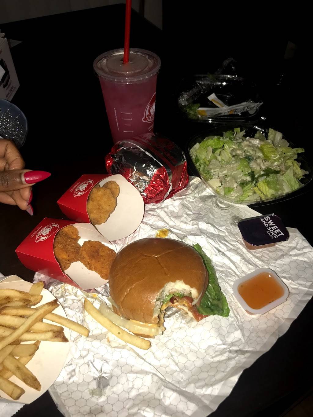 Wendys | restaurant | 2427 W, Harrison Ave NW, Olympia, WA 98502, USA | 3609438941 OR +1 360-943-8941