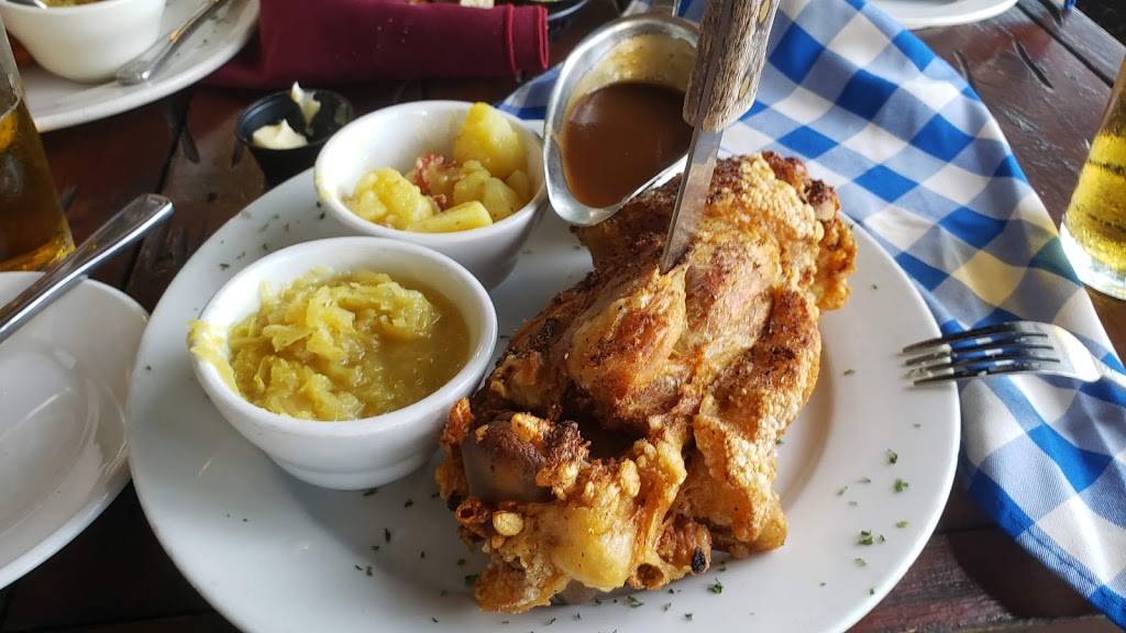 Checkers Old Munchen | restaurant | 2209 E Atlantic Blvd, Pompano Beach, FL 33062, USA | 9547857565 OR +1 954-785-7565