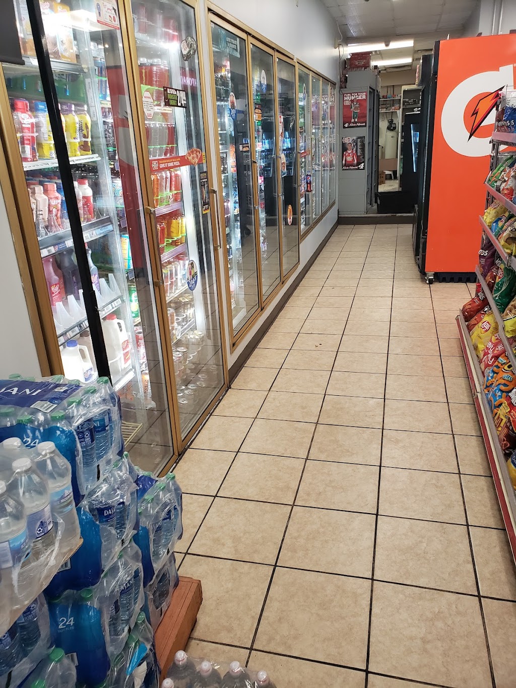 Shell | restaurant | 802 W Main St, Vevay, IN 47043, USA | 8124279890 OR +1 812-427-9890