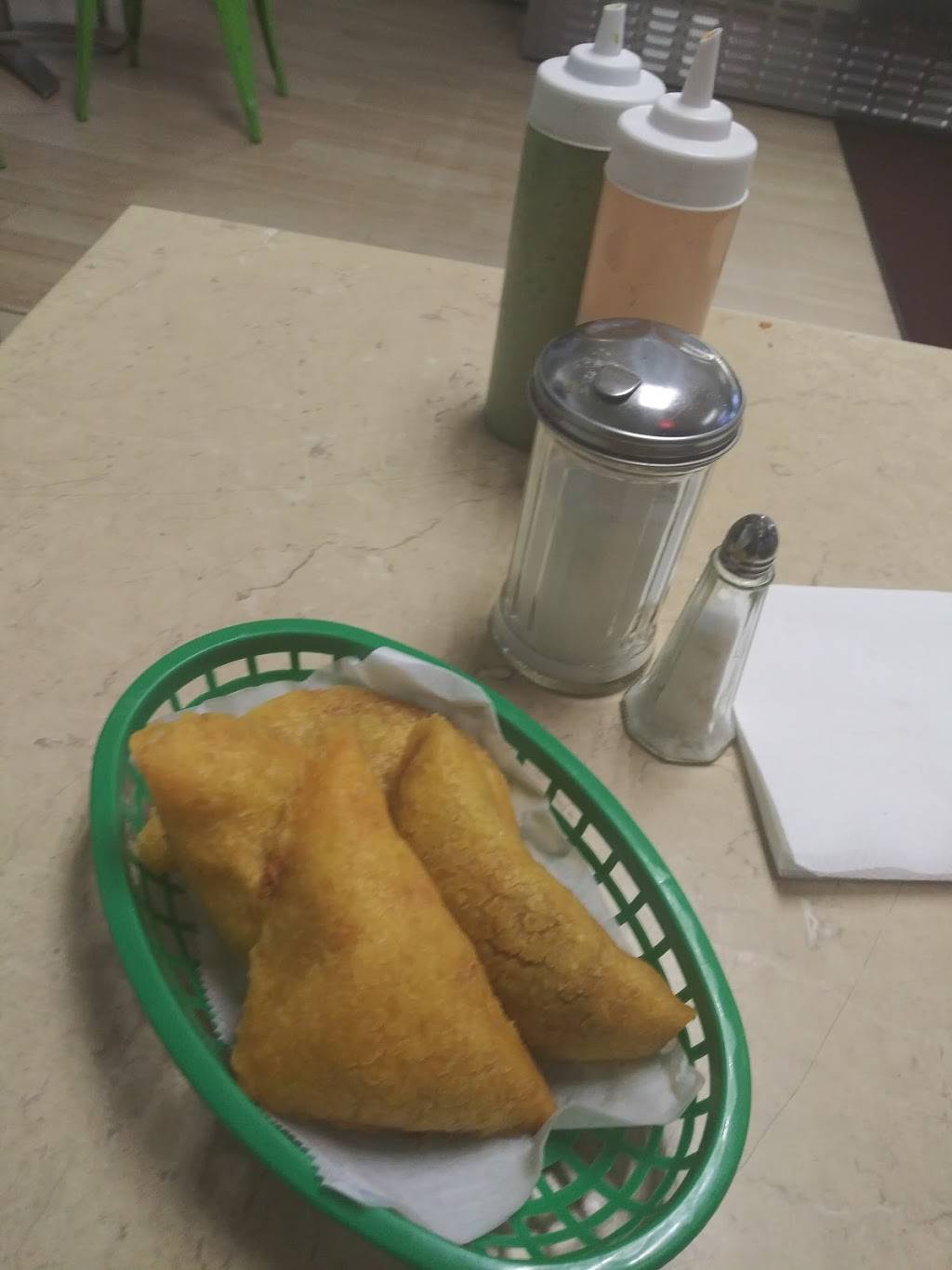 Bellas Bakery & Cafe | bakery | 1389 Hempstead Turnpike, Elmont, NY 11003, USA | 5165026442 OR +1 516-502-6442