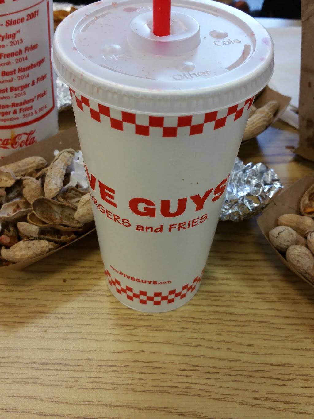 Five Guys | meal takeaway | 341 Amherst St, Nashua, NH 03063, USA | 6035897881 OR +1 603-589-7881