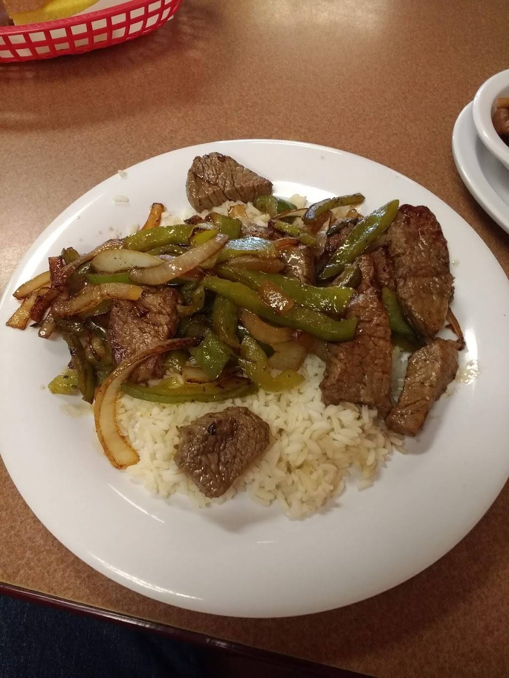 Johnny Ks | restaurant | 415 N Generals Blvd, Lincolnton, NC 28092, USA | 7042409394 OR +1 704-240-9394