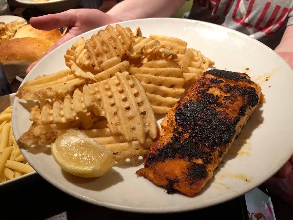 Christos New City Grill | restaurant | 3291 Teal Rd, Lafayette, IN 47905, USA | 7654746618 OR +1 765-474-6618