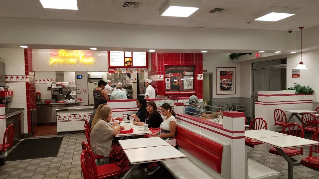 In-N-Out Burger | restaurant | 2910 Damon Ave, San Diego, CA 92109, USA | 8007861000 OR +1 800-786-1000