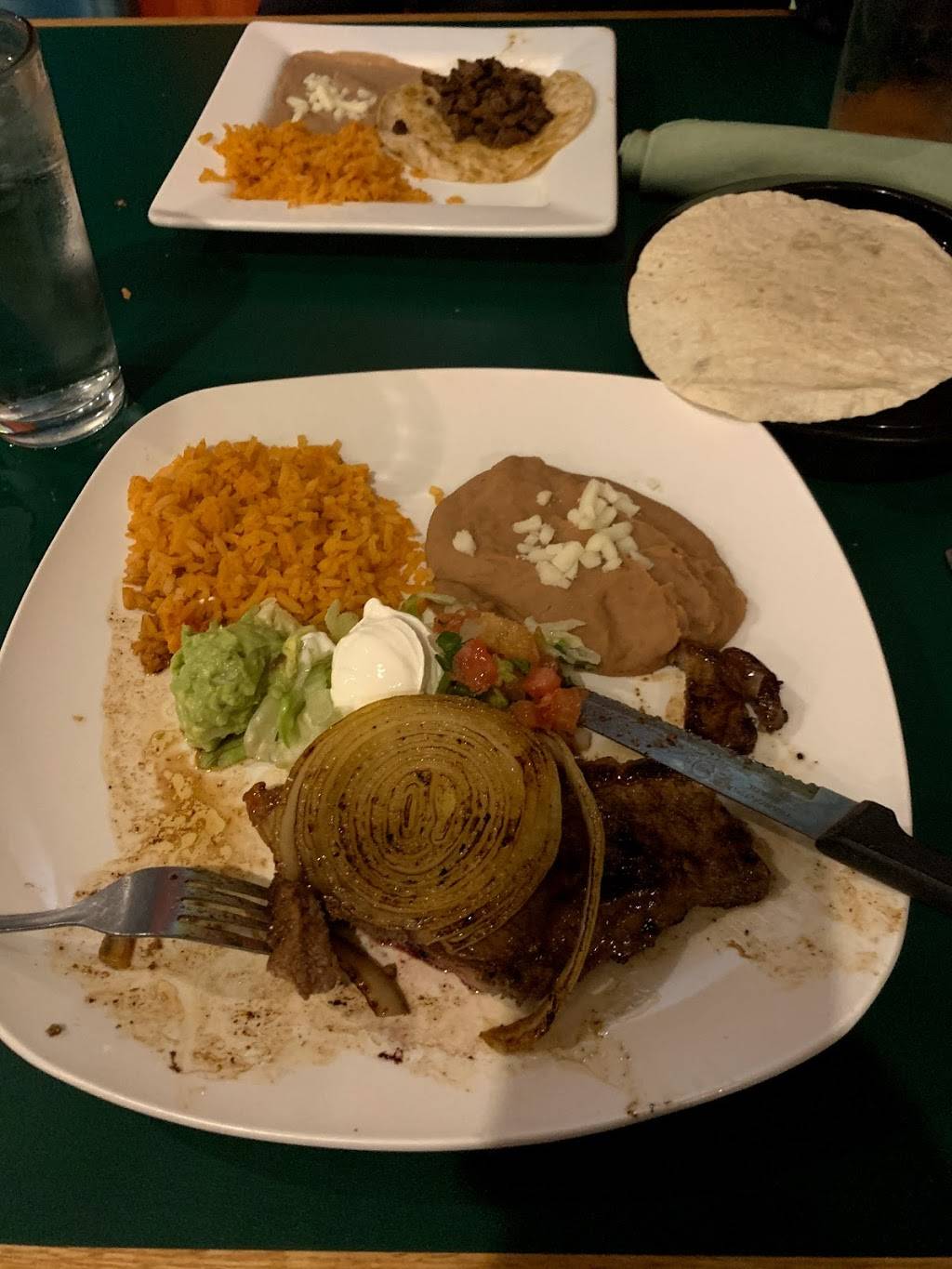 El Sol Mexican Restaurant | restaurant | 2630 E Citizens Dr #21, Fayetteville, AR 72703, USA | 4794430606 OR +1 479-443-0606