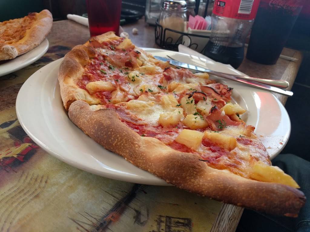 Illianos Ristorante and Pizzeria | restaurant | 534 Washington St, Middletown, CT 06457, USA | 8603439244 OR +1 860-343-9244