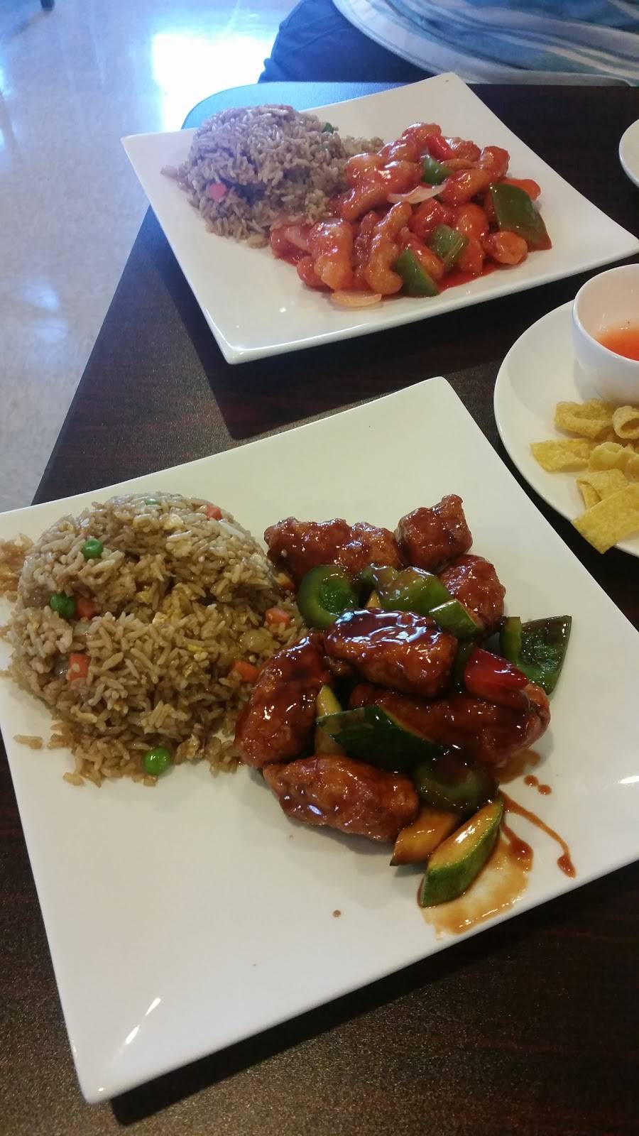 Lucky Palace Asian Fusion | restaurant | 101 Commerce Pl W, Okatie, SC 29909, USA | 8437055007 OR +1 843-705-5007