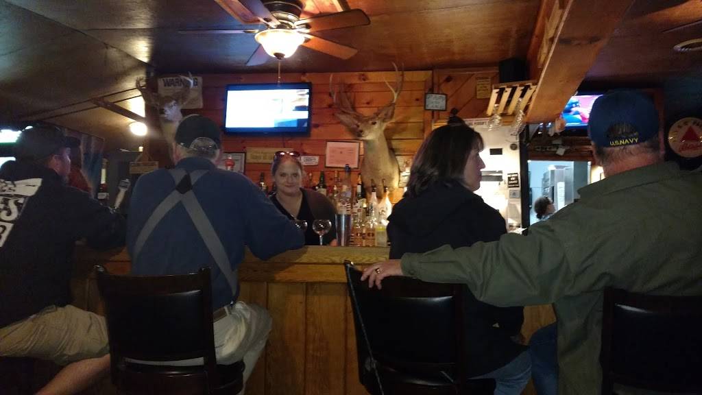 Lyons Lake | restaurant | 307 Lyons Lake Rd, Nassau, NY 12123, USA | 5187663953 OR +1 518-766-3953