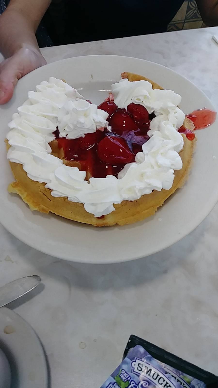 Eggmans Restaurant Inc | restaurant | 12701 S Pulaski Rd, Alsip, IL 60803, USA | 7082398740 OR +1 708-239-8740