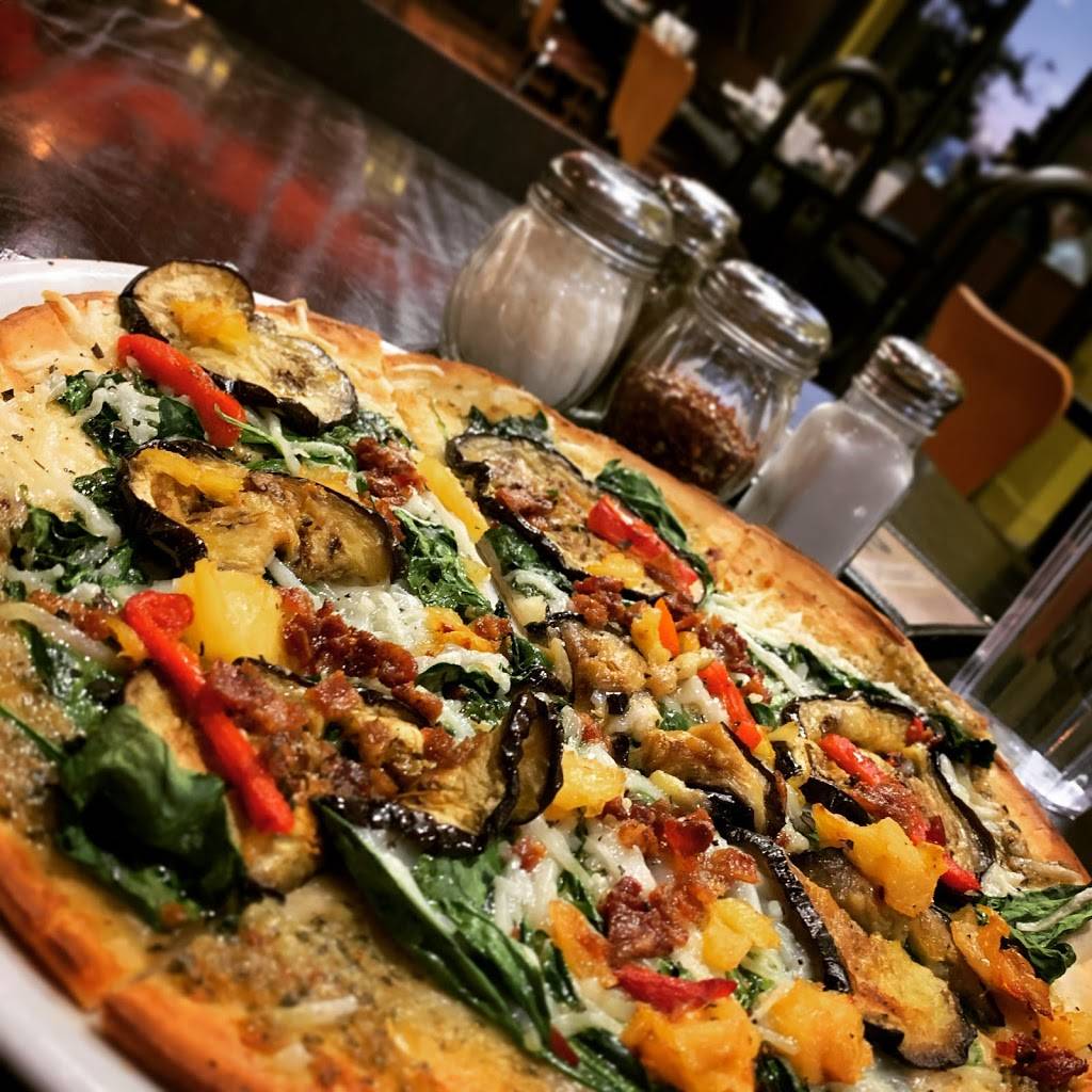 SPIN! Pizza | restaurant | 6541 W 119th St, Overland Park, KS 66209, USA | 9134517746 OR +1 913-451-7746