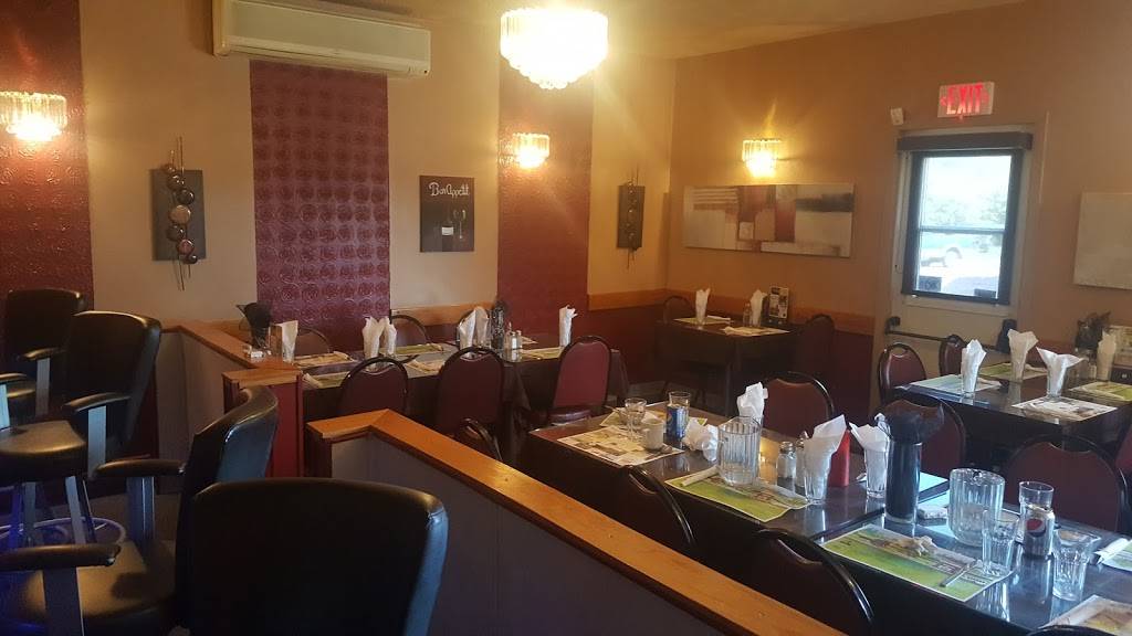 Francoeur Steakhouse | restaurant | 246 Rue Principale, Mansfield-et-Pontefract, QC J0X 1R0, Canada | 8196832703 OR +1 819-683-2703