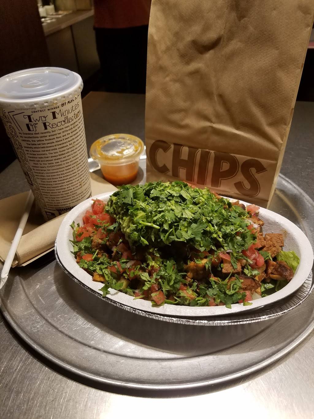 Chipotle Mexican Grill | restaurant | 8061 Dani Dr Ste 140, Fort Myers, FL 33966, USA | 2392754076 OR +1 239-275-4076