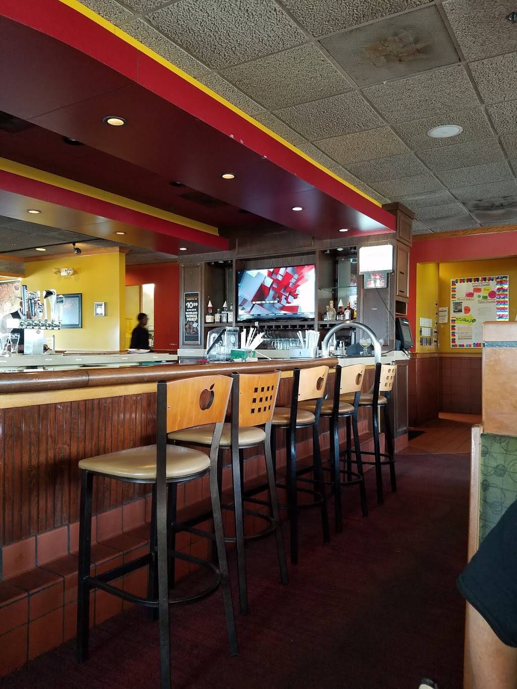 Applebees Grill + Bar | restaurant | 710 Desoto Cove, Horn Lake, MS 38637, USA | 6627725914 OR +1 662-772-5914