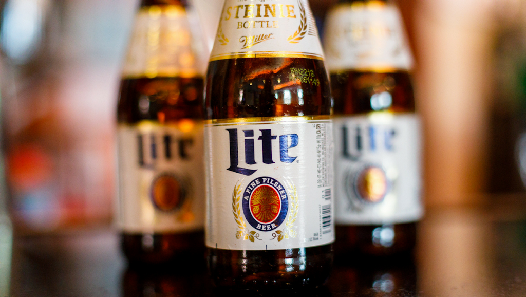 The Olney Tavern | restaurant | 18200 Georgia Ave, Olney, MD 20832, USA | 3012600500 OR +1 301-260-0500