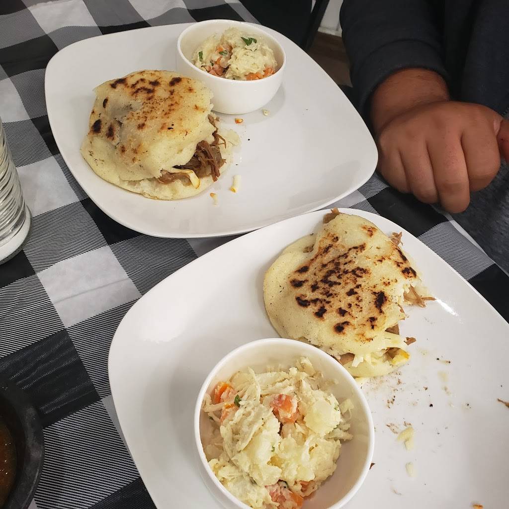 Los 2 Sabores | restaurant | 1900 Strawberry Rd, Pasadena, TX 77502, USA | 7134856392 OR +1 713-485-6392