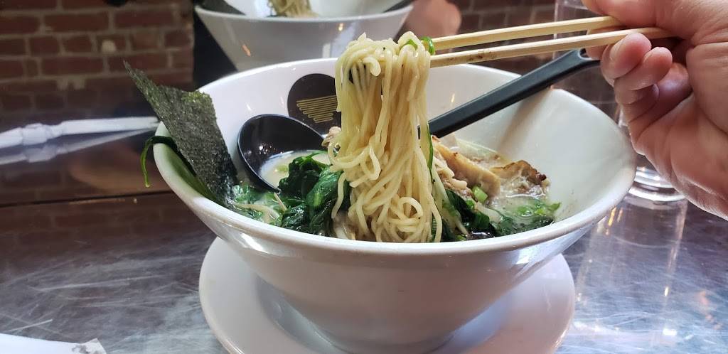 Silverlake Ramen | restaurant | 1319 3rd Street Promenade, Santa Monica, CA 90401, USA | 4243300125 OR +1 424-330-0125