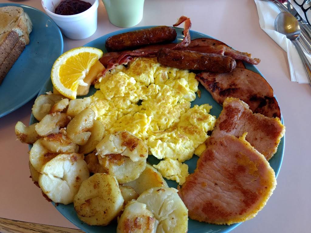 The Breakfast Club | restaurant | 6048 ON-9, Schomberg, ON L0G 1T0, Canada | 9059392582 OR +1 905-939-2582