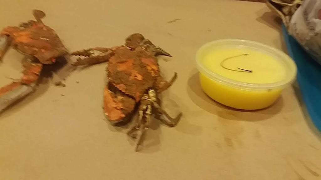 Blue Point Crab House | restaurant | 235 N Montford Ave, Baltimore, MD 21224, USA | 4106750949 OR +1 410-675-0949