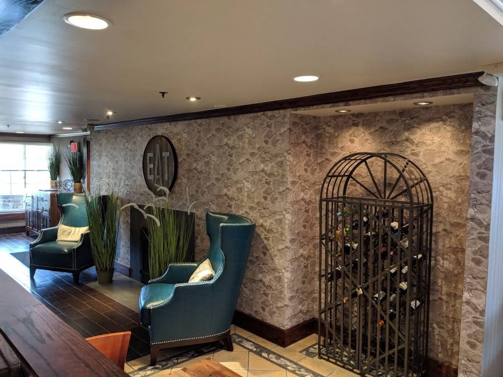 Relish Restaurant | restaurant | 610 Hilton Blvd, Ann Arbor, MI 48108, USA | 7343692810 OR +1 734-369-2810