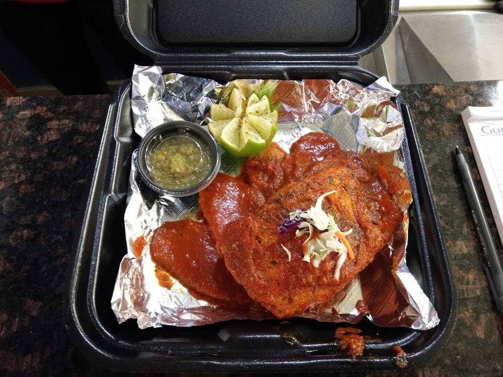 Safari Grill | meal takeaway | 3001 Central Ave NE, Albuquerque, NM 87106, USA | 5053611767 OR +1 505-361-1767