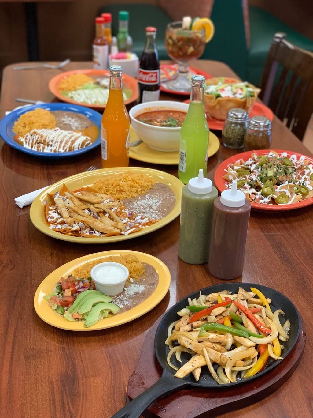 Cafe Doña Maria | restaurant | 480 Blossom Hill Rd, San Jose, CA 95123, USA | 4083631213 OR +1 408-363-1213