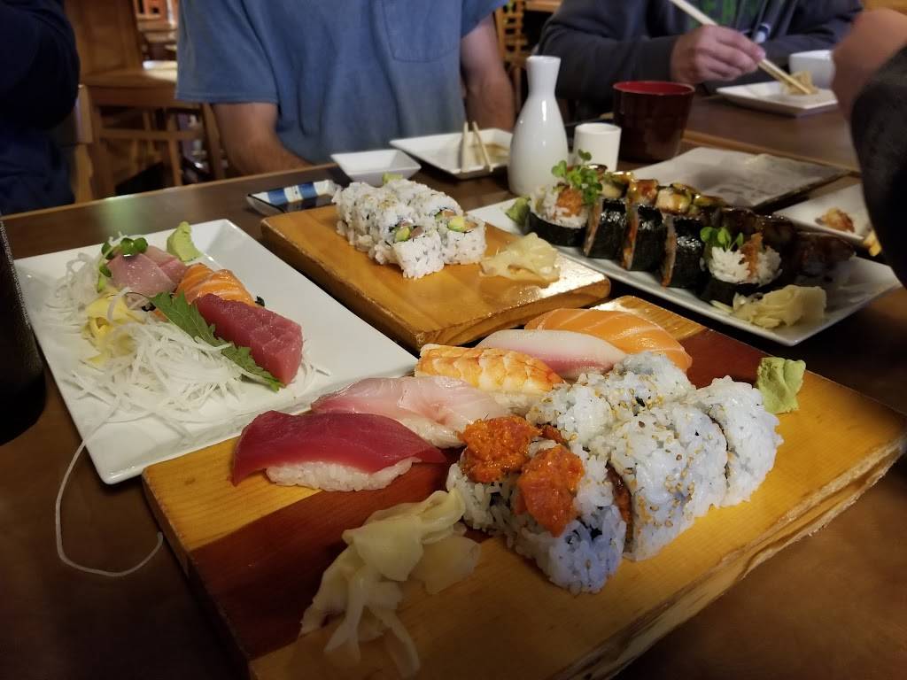 Hana Sushi | restaurant | 10114 Main St, Bothell, WA 98011, USA | 4254891963 OR +1 425-489-1963