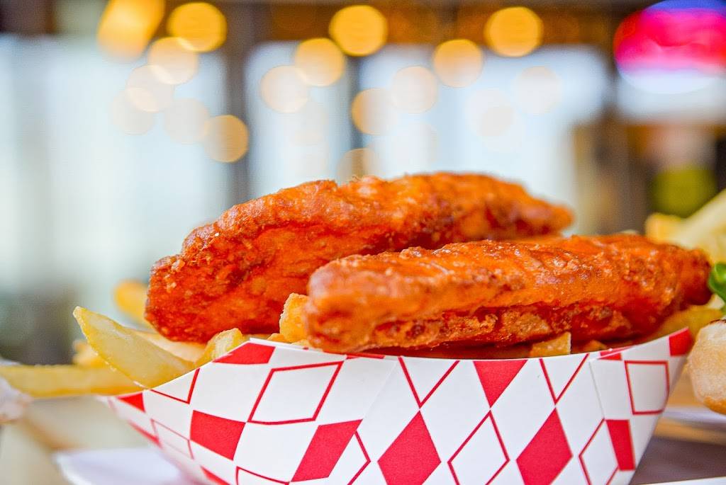 Joes Burgers Bridgeport Village | restaurant | 7409 SW Bridgeport Rd, Tigard, OR 97224, USA | 5035981111 OR +1 503-598-1111