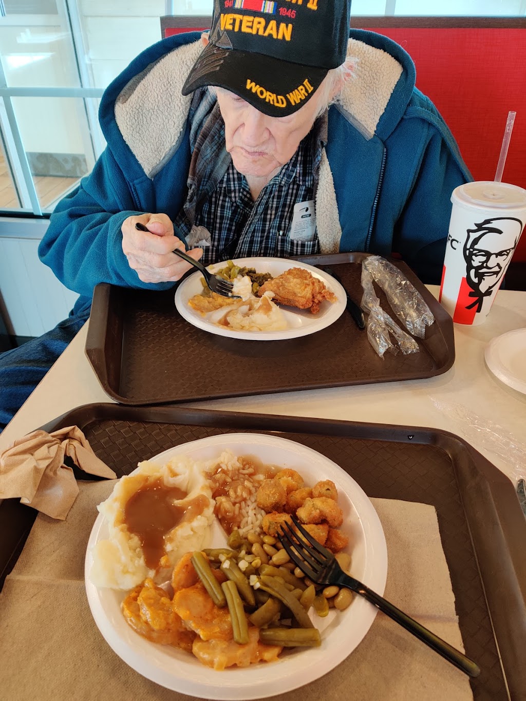 KFC | restaurant | 1594 Main St, Chipley, FL 32428, USA | 8506381988 OR +1 850-638-1988