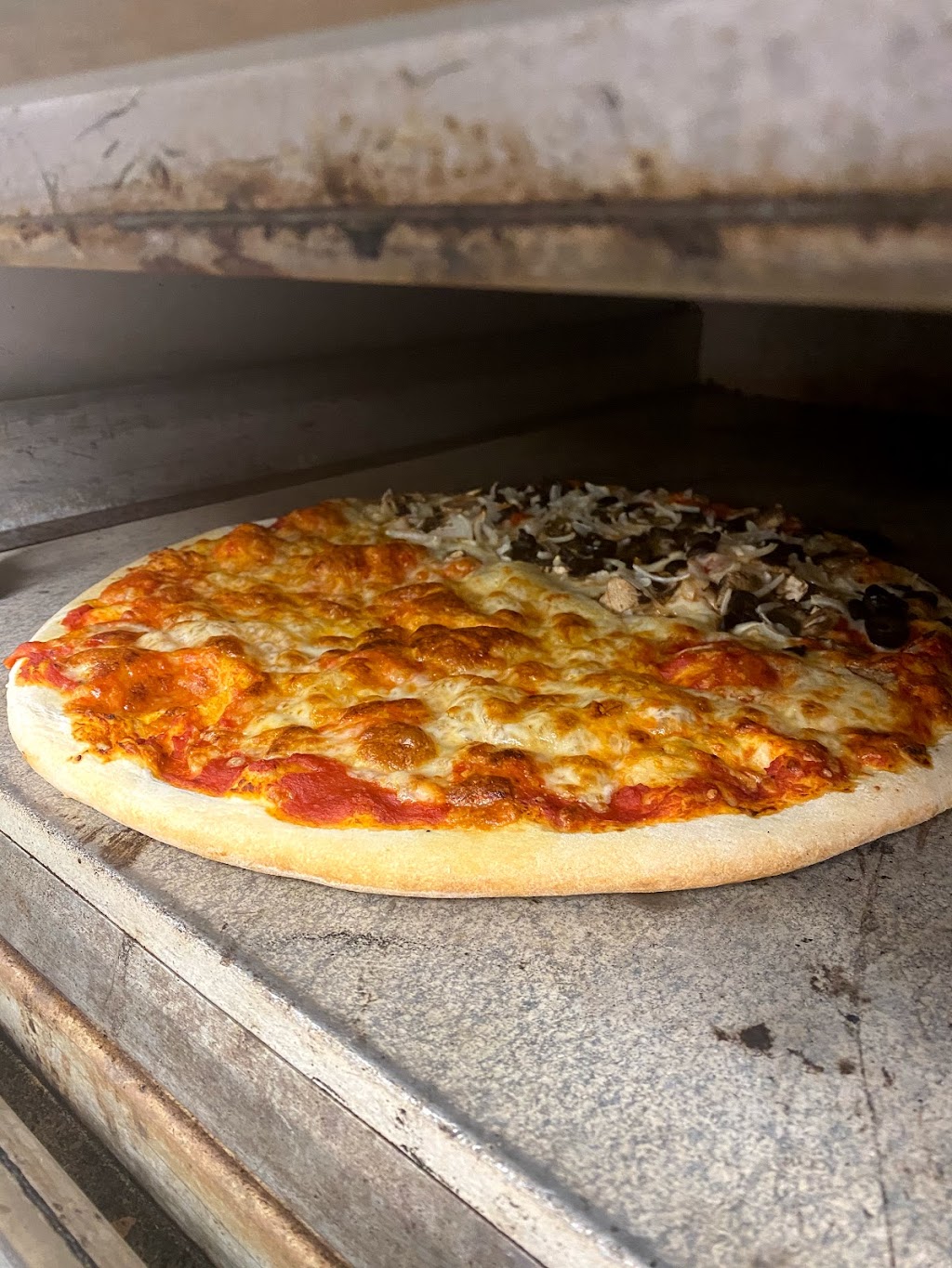 Lamis Pizza & Subs | meal delivery | 302 S Tollgate Rd, Bel Air, MD 21014, USA | 4102009818 OR +1 410-200-9818