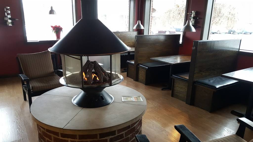 Le Petit Gourmet | restaurant | 6546 Weatherfield Ct I, Maumee, OH 43537, USA | 4198666343 OR +1 419-866-6343