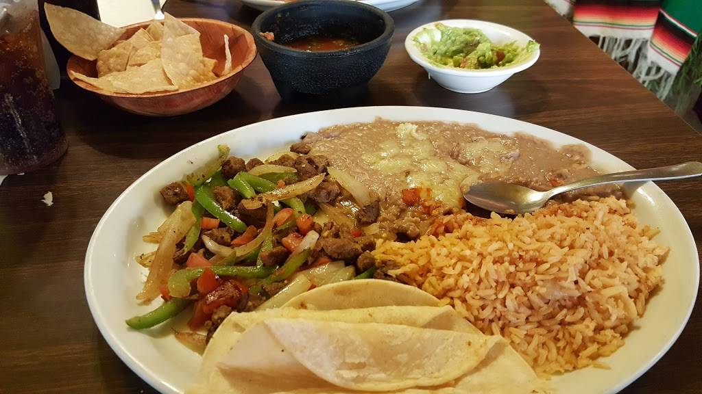 Marias Mexican Restaurant | restaurant | 601 D St, Marysville, CA 95901, USA | 5307420439 OR +1 530-742-0439