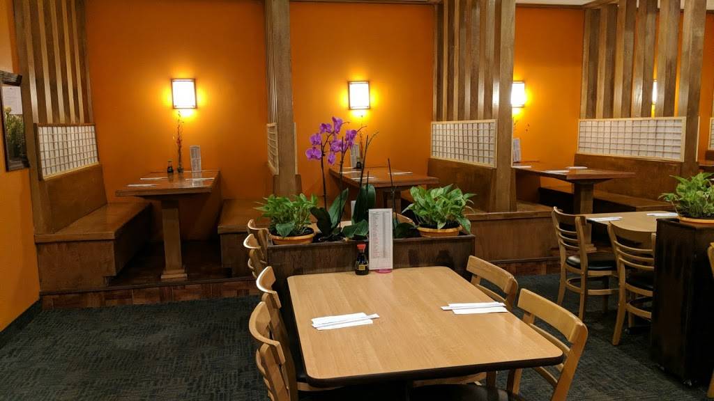 Sushi Dabu | restaurant | 4037 Carpenter Rd, Ypsilanti, MI 48197, USA | 7344777400 OR +1 734-477-7400