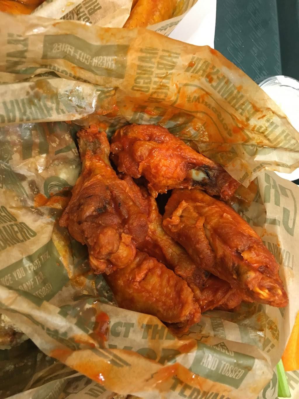 Wingstop | restaurant | 237 NE 28th St, Fort Worth, TX 76164, USA | 8176249464 OR +1 817-624-9464