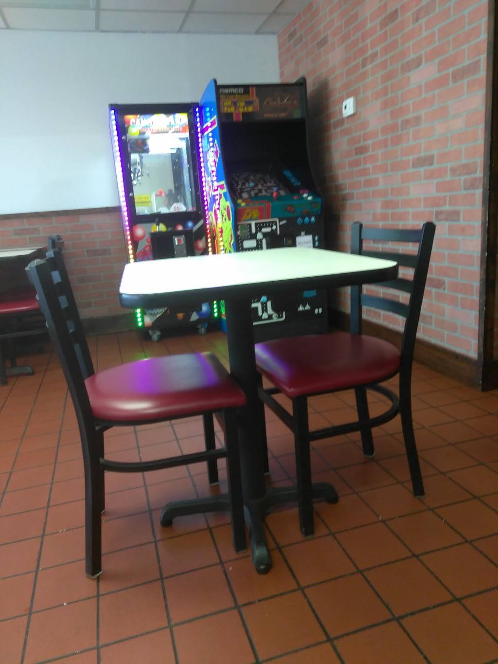 Griffs Hamburgers | restaurant | 4224 E Lancaster Ave, Fort Worth, TX 76103, USA | 8175348222 OR +1 817-534-8222