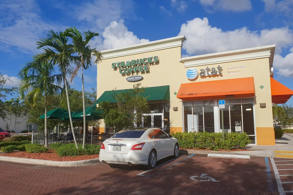 Starbucks | cafe | 199 NE 167th St, Miami, FL 33162, USA | 3056532071 OR +1 305-653-2071