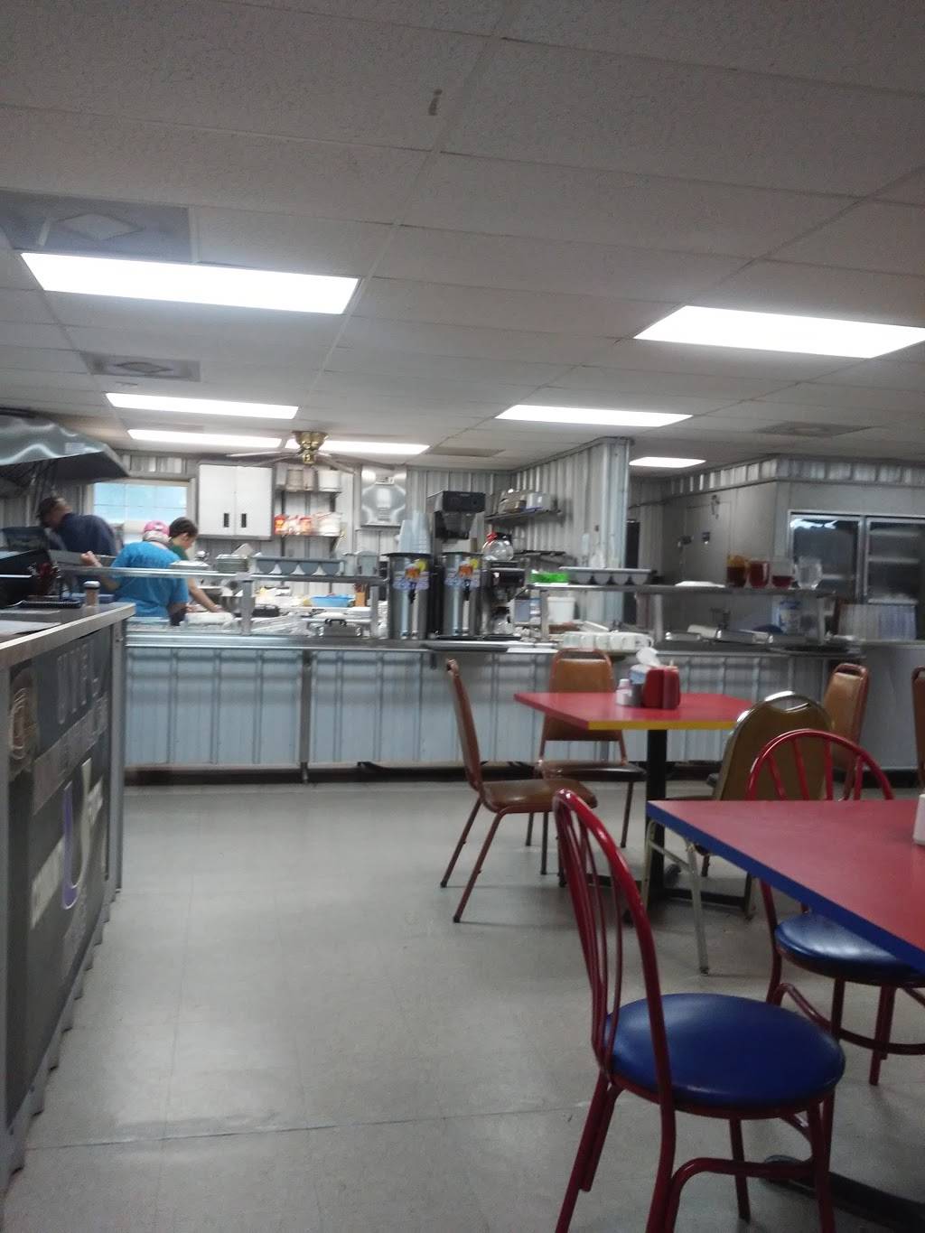 Halls Mill Country Diner | restaurant | 871 Halls Mill Rd, Unionville, TN 37180, USA | 9312943474 OR +1 931-294-3474