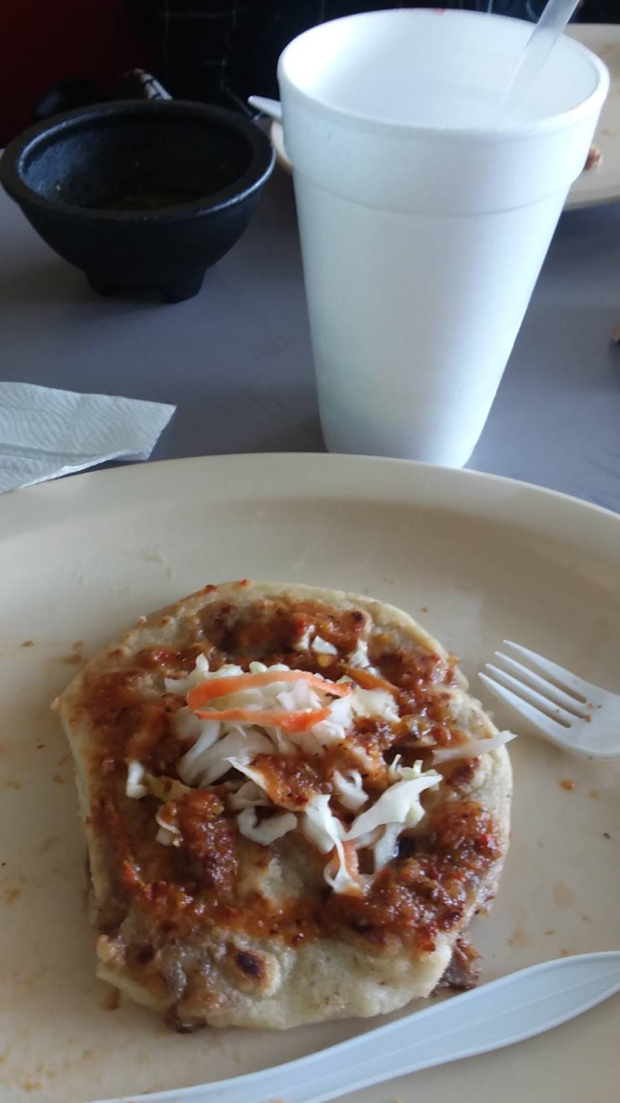 Carnitas Michoacan | restaurant | 1605 Hoover St #104, Los Angeles, CA 90006, USA | 2137481809 OR +1 213-748-1809