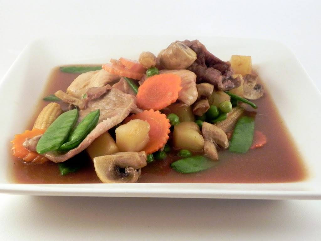 Thai Place | restaurant | 371 Main St, Sturbridge, MA 01566, USA | 5083472999 OR +1 508-347-2999