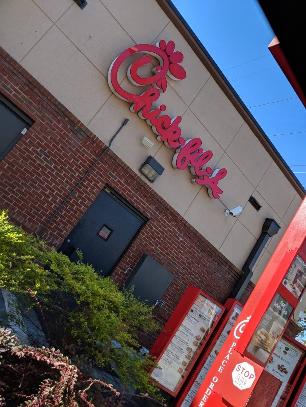 Chick-fil-A | restaurant | 4285 Roswell Rd NE, Atlanta, GA 30342, USA | 4043039275 OR +1 404-303-9275