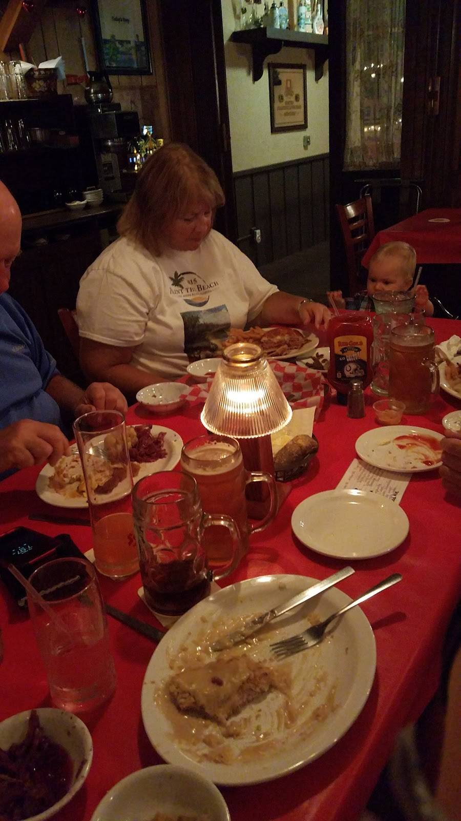 The Bierstube | restaurant | 1724 Lafayette Ave, Terre Haute, IN 47804, USA | 8124669249 OR +1 812-466-9249