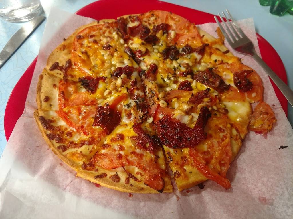 Pats Pizza Orono | meal delivery | 11 Mill St, Orono, ME 04473, USA | 2078662111 OR +1 207-866-2111