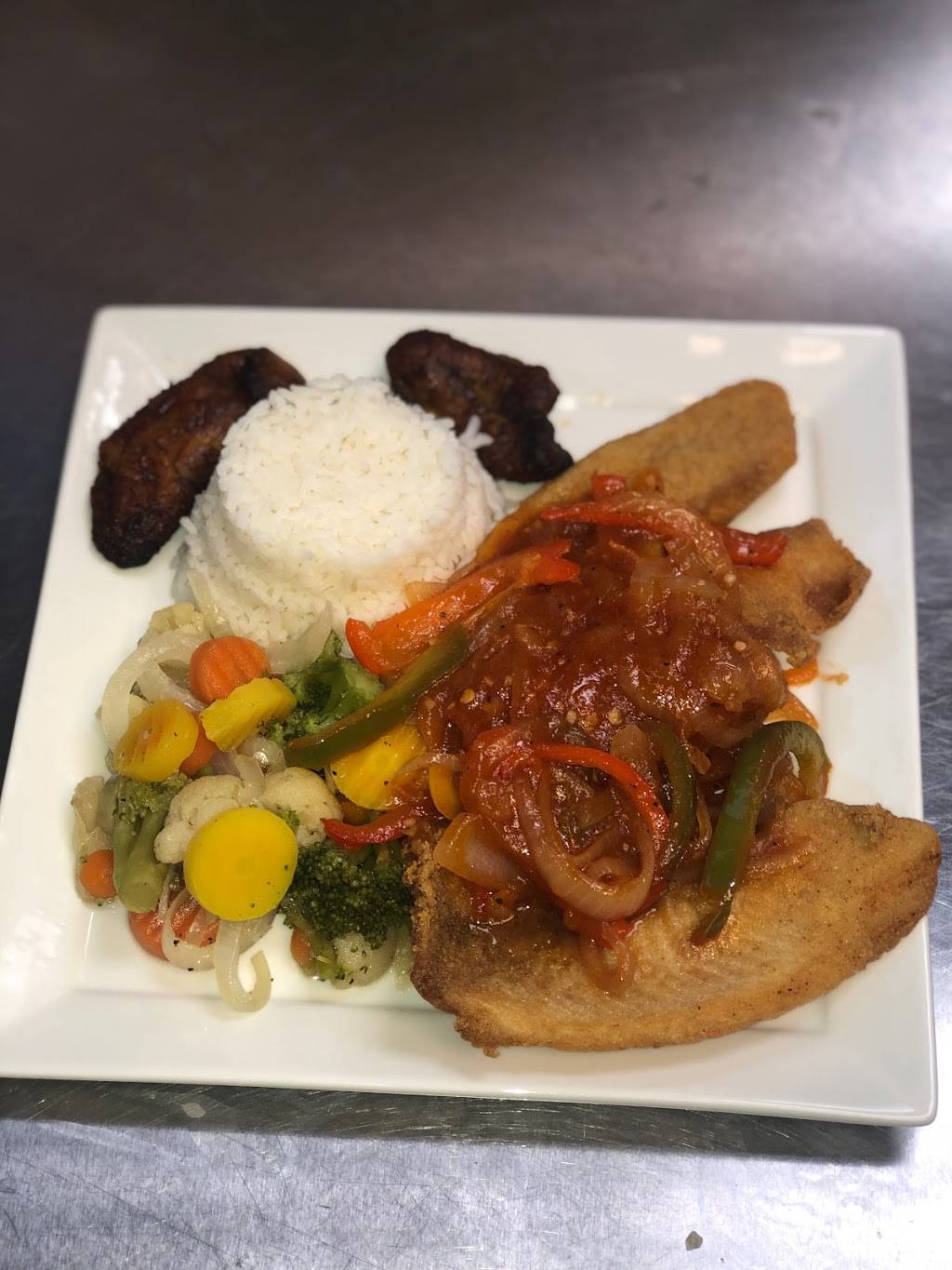 Island Sizzle | restaurant | 12921 Farm to Market 1960 Rd W Suite B, Houston, TX 77065, USA | 8328161759 OR +1 832-816-1759