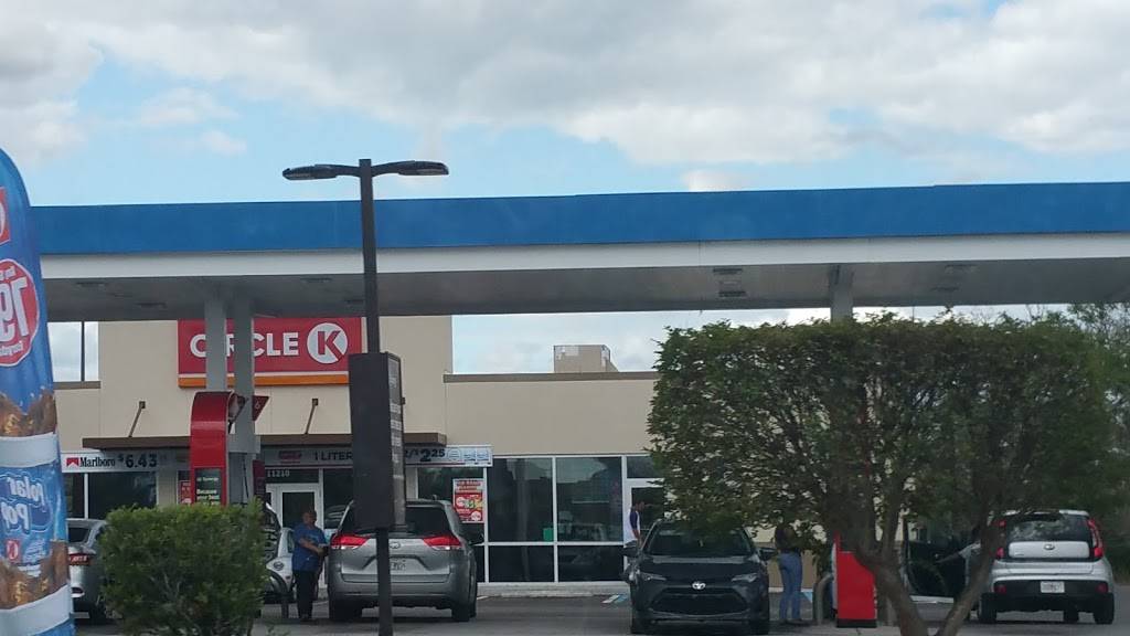 Dunkin Donuts | cafe | 11210 Causeway Blvd, Brandon, FL 33511, USA | 8135304353 OR +1 813-530-4353