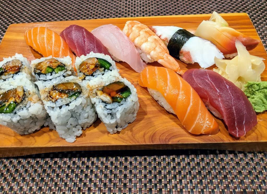 Kazoku Sushi | restaurant | 30 W Square Lake Rd, Troy, MI 48098, USA | 2488280090 OR +1 248-828-0090